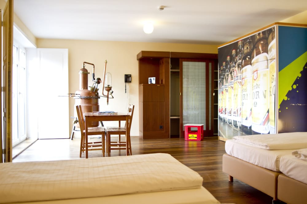 LANDHOTEL HOF BEVERLAND 47/69