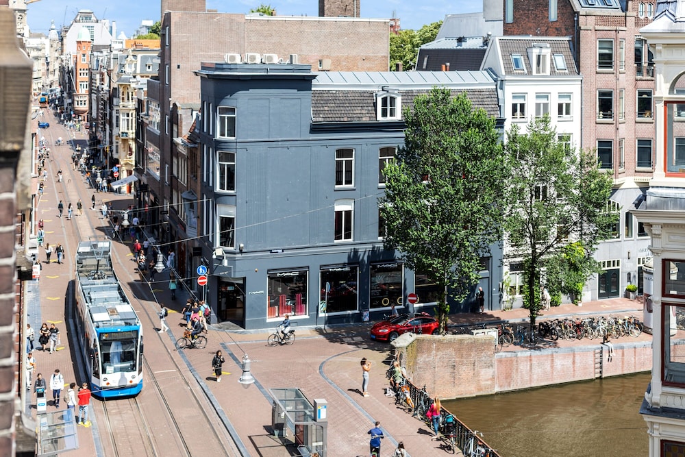 Dikker And Thijs Fenice Hotel 66/73