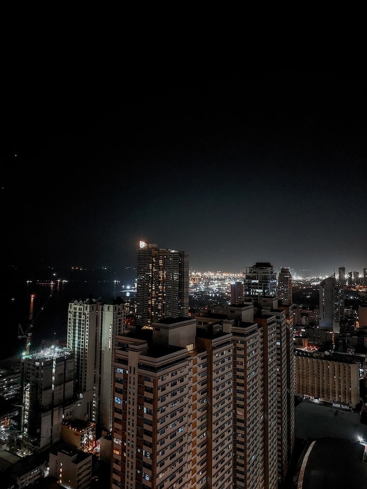 Birchtower by Jeizel Manila City 6/61