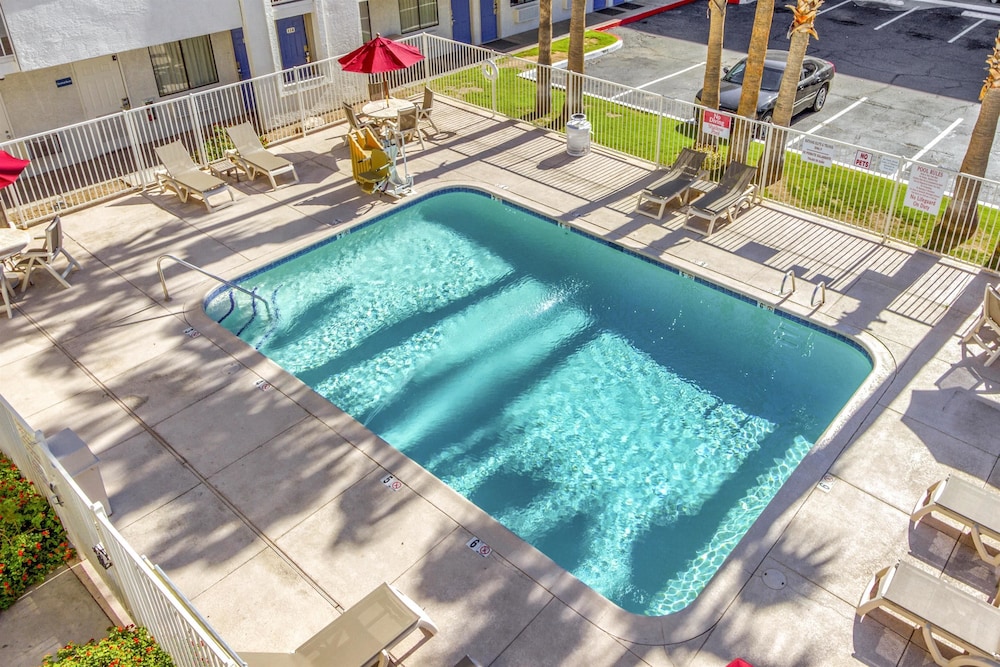 Motel6 Phoenix, AZ - West in PHOENIX - AZ