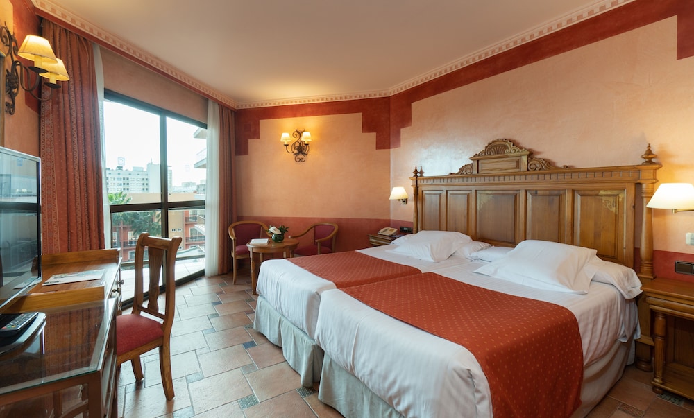 ROOM, DOUBLE BED, PARTIAL OCEAN VIEW, TERRACE