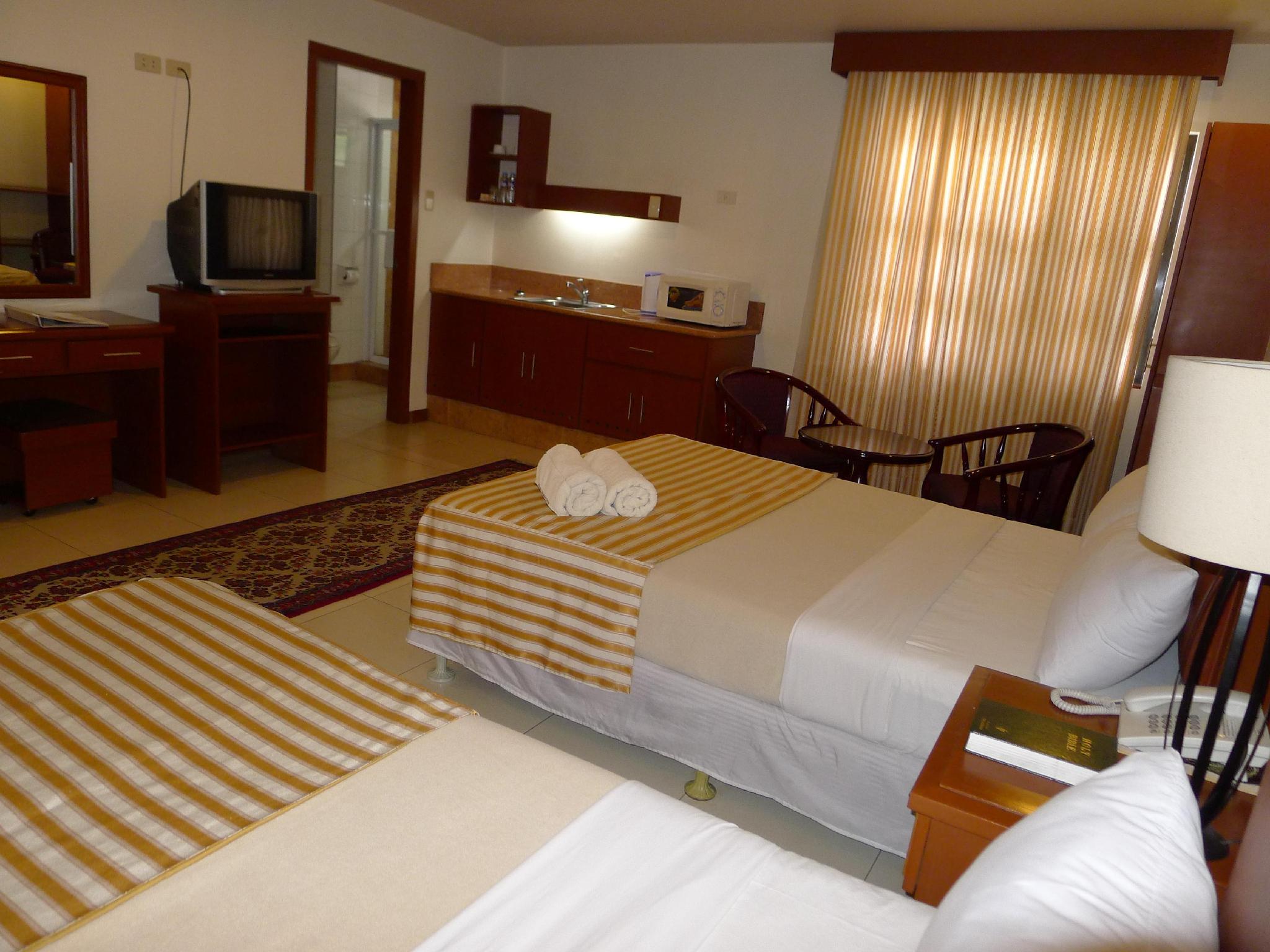 Hotel Cosmopolitan 32/57
