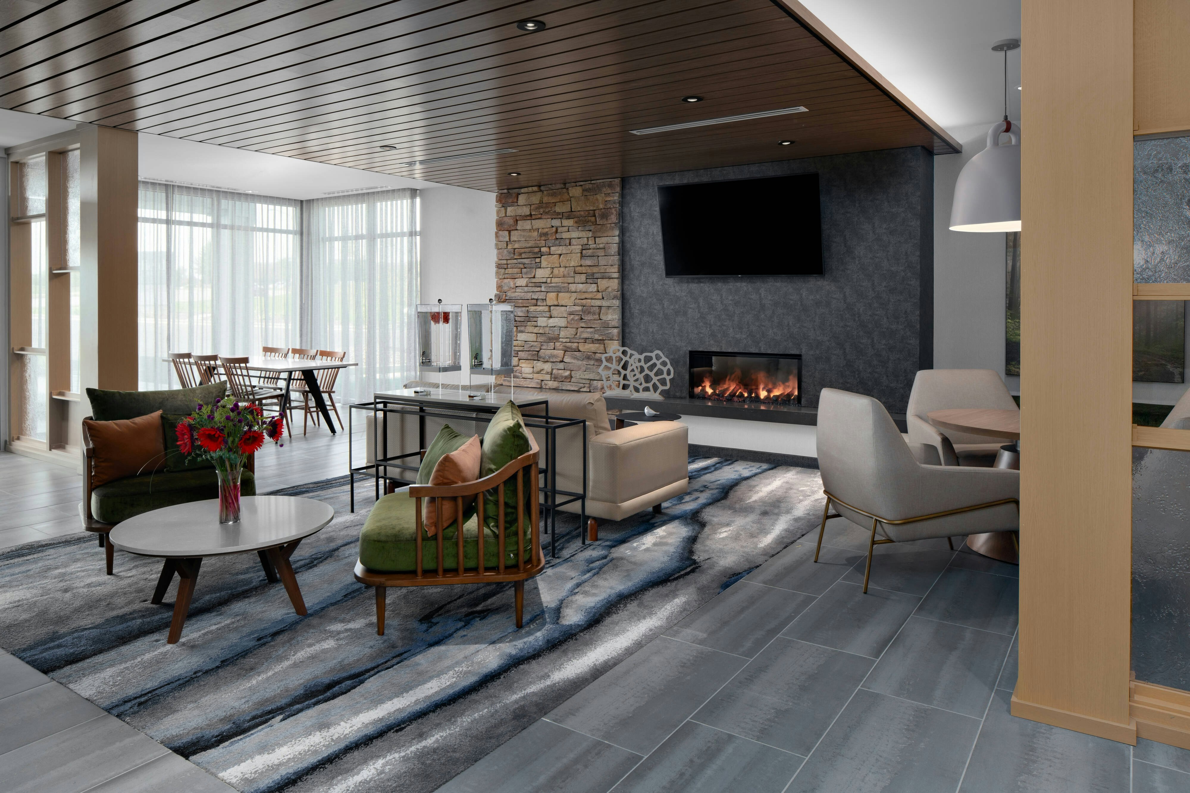 Fairfield Inn & Suites By Marriott Lake Geneva 24/36