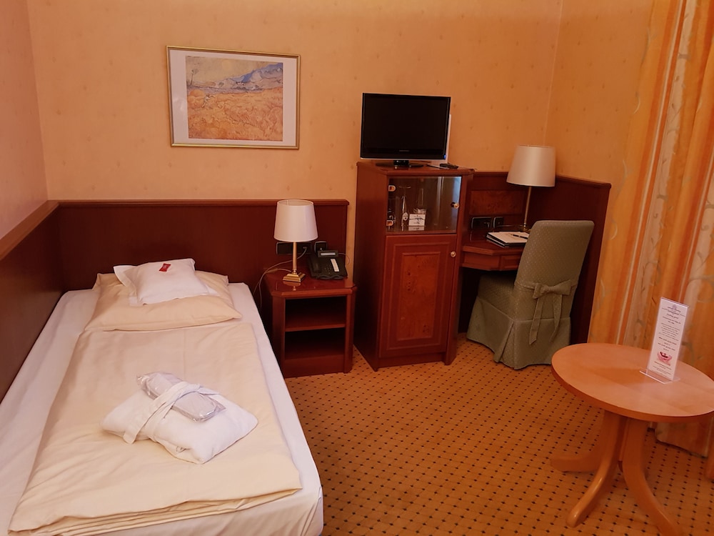 Hotel Villa Heine 11/42