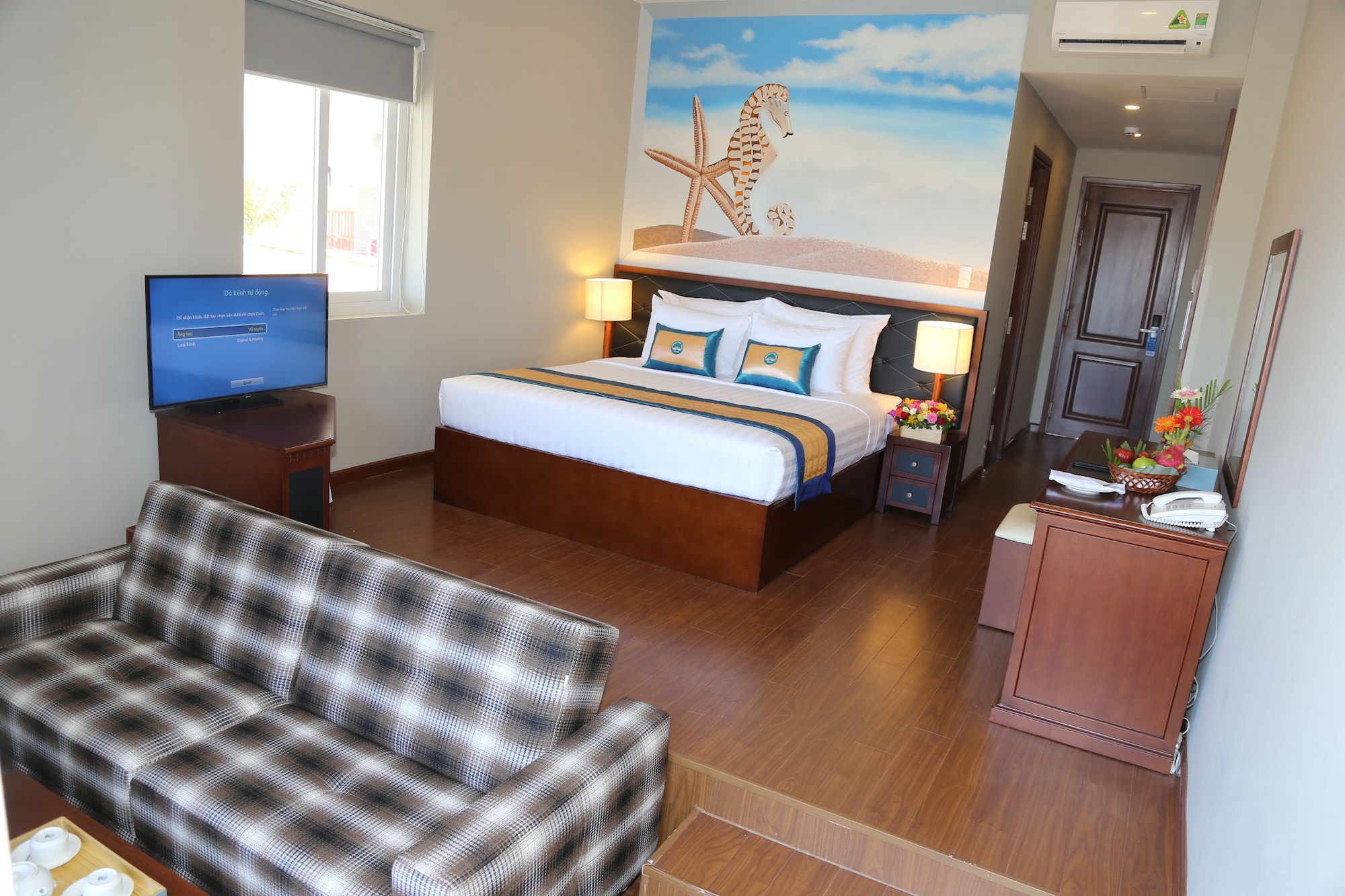 غرفة فاخرة بسرير كينج بإطلالة على الشاطئ، Sandunes Beach Resort Spa 4/7