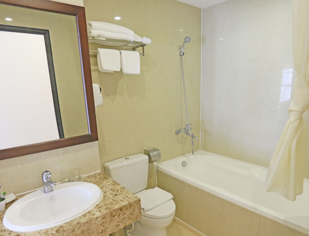 Blubiz Hotel My Dinh 55/60