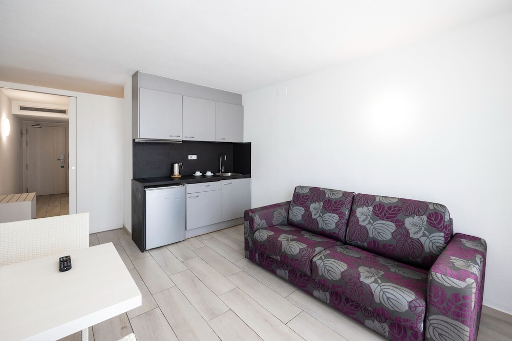 Aparthotel Miami Park 36/58