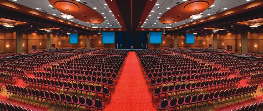 Embassy Suites by Hilton San Marcos Conference Center 68/76