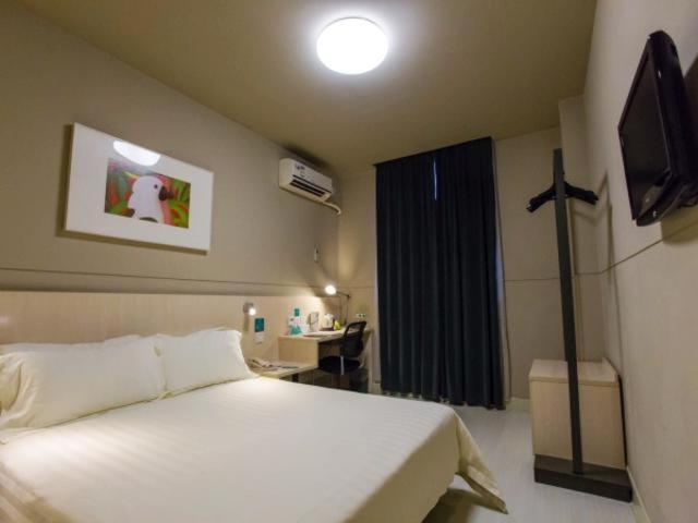 Jinjiang Inn (Wuhan Jiangtan Nanjing Road) 15/45