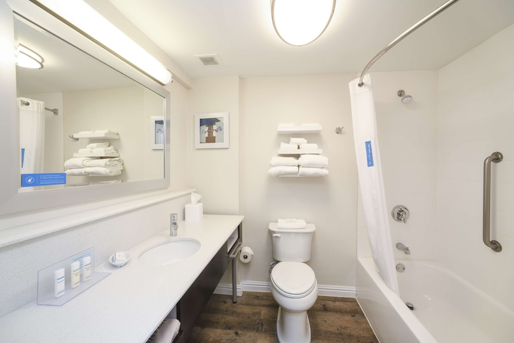 Hampton Inn Cincinnati Eastgat 13/36