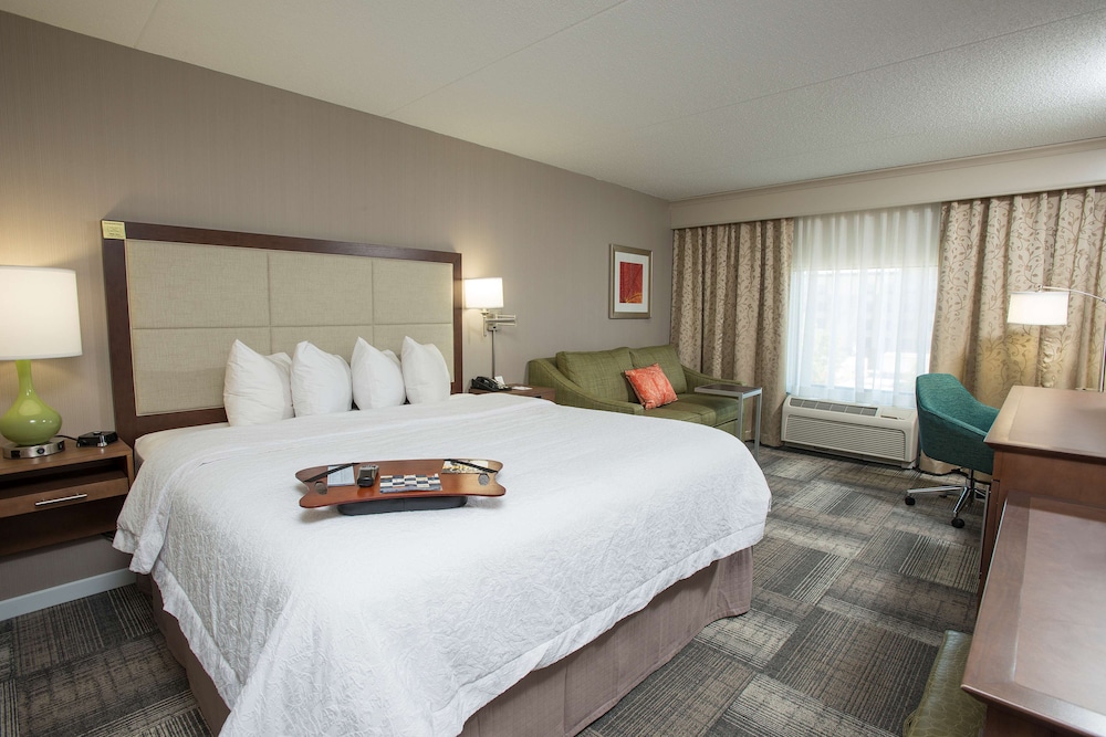 Hampton Inn Suites Cincinnati Union Centre Oh 9/45
