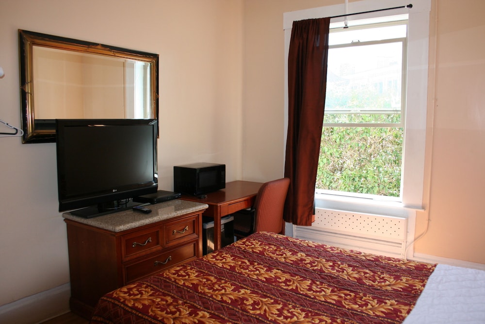 Europa Hotel 36/50