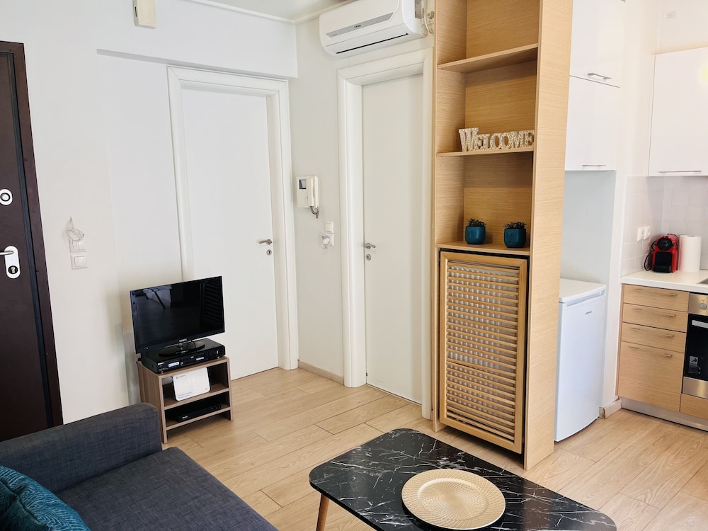 Elvita Apartments 27/50