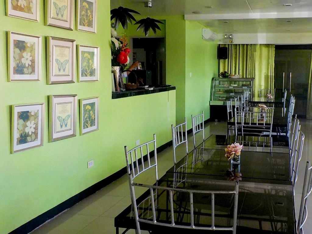 Urban Manor Hotel 5/48