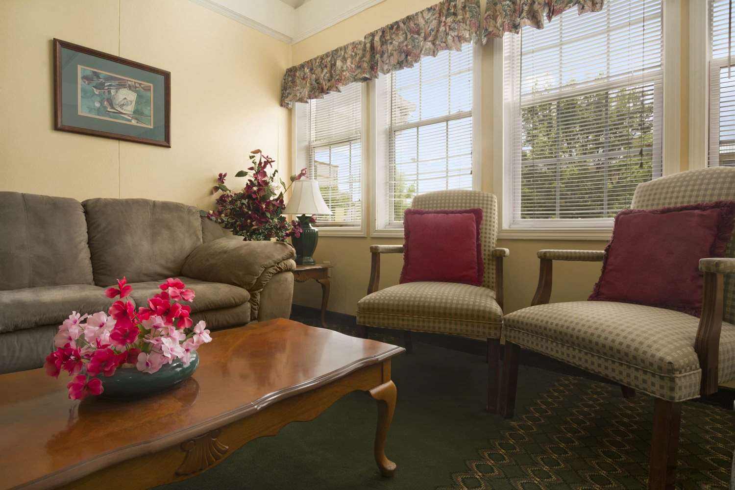 Microtel Inn & Suites by Wyndham Columbia/Fort Jackson N 22/37