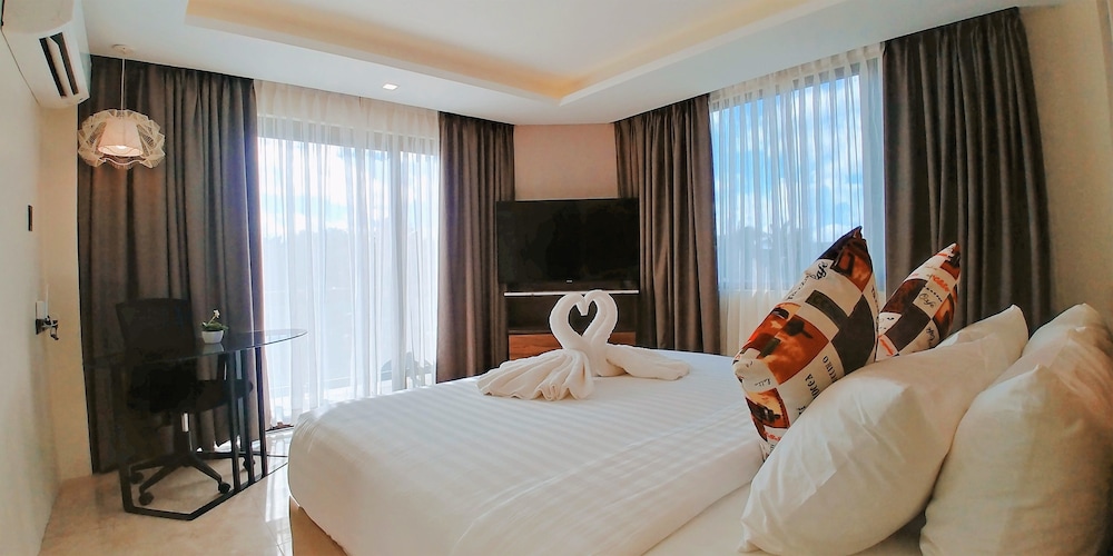 Boracay Ocean Club Beach Resort 43/77
