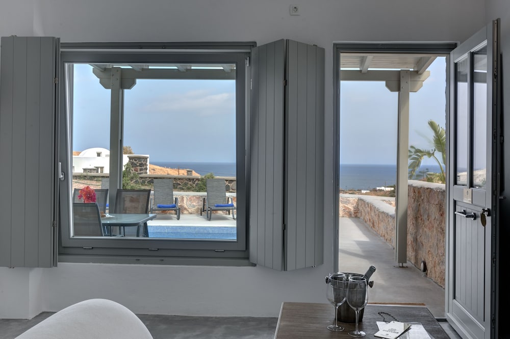 Desiterra Santorini 13/76