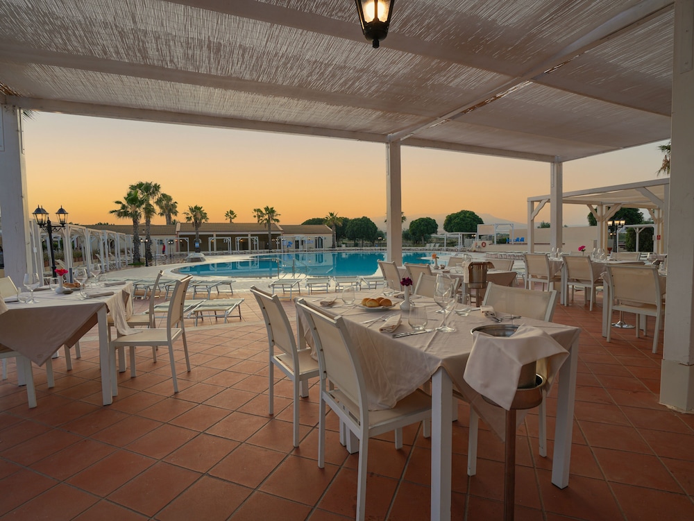 Sikania Eco Resort 36/50