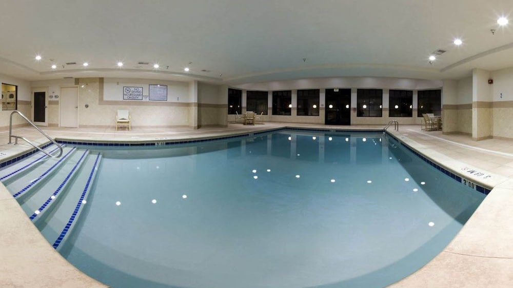 swimming pool spa
