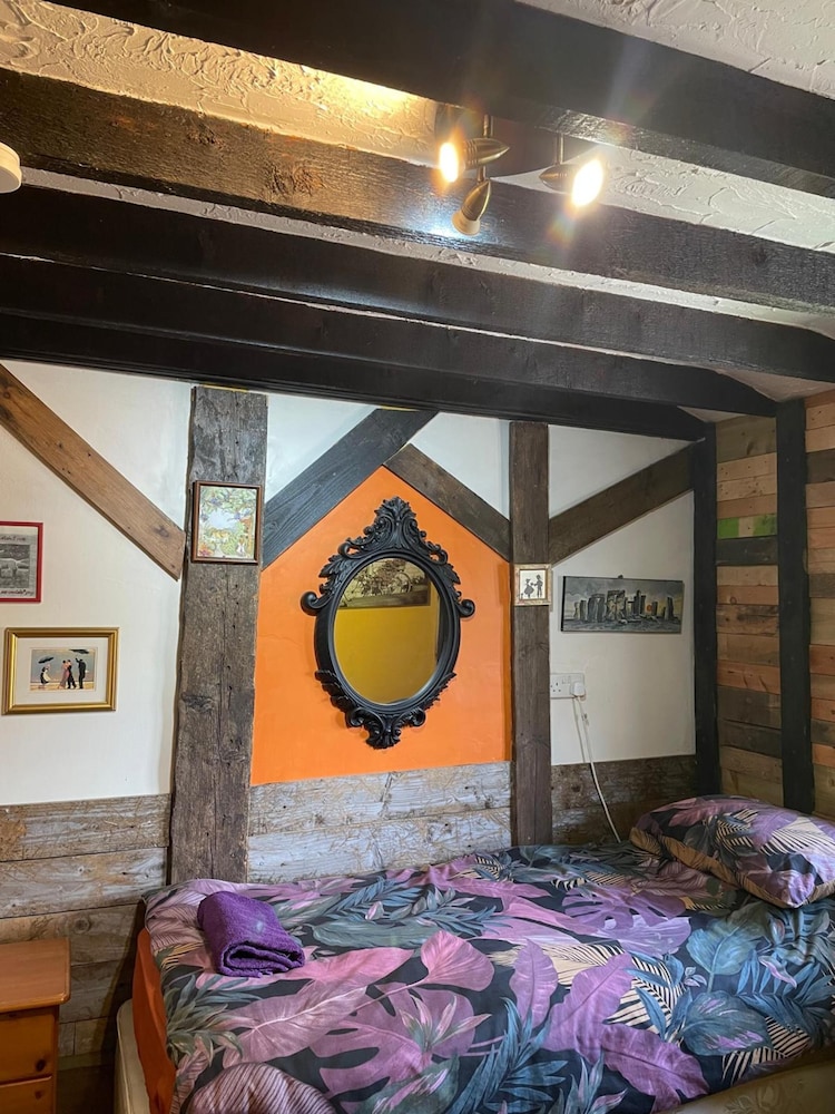 OYO Yarm Cottages 32/64