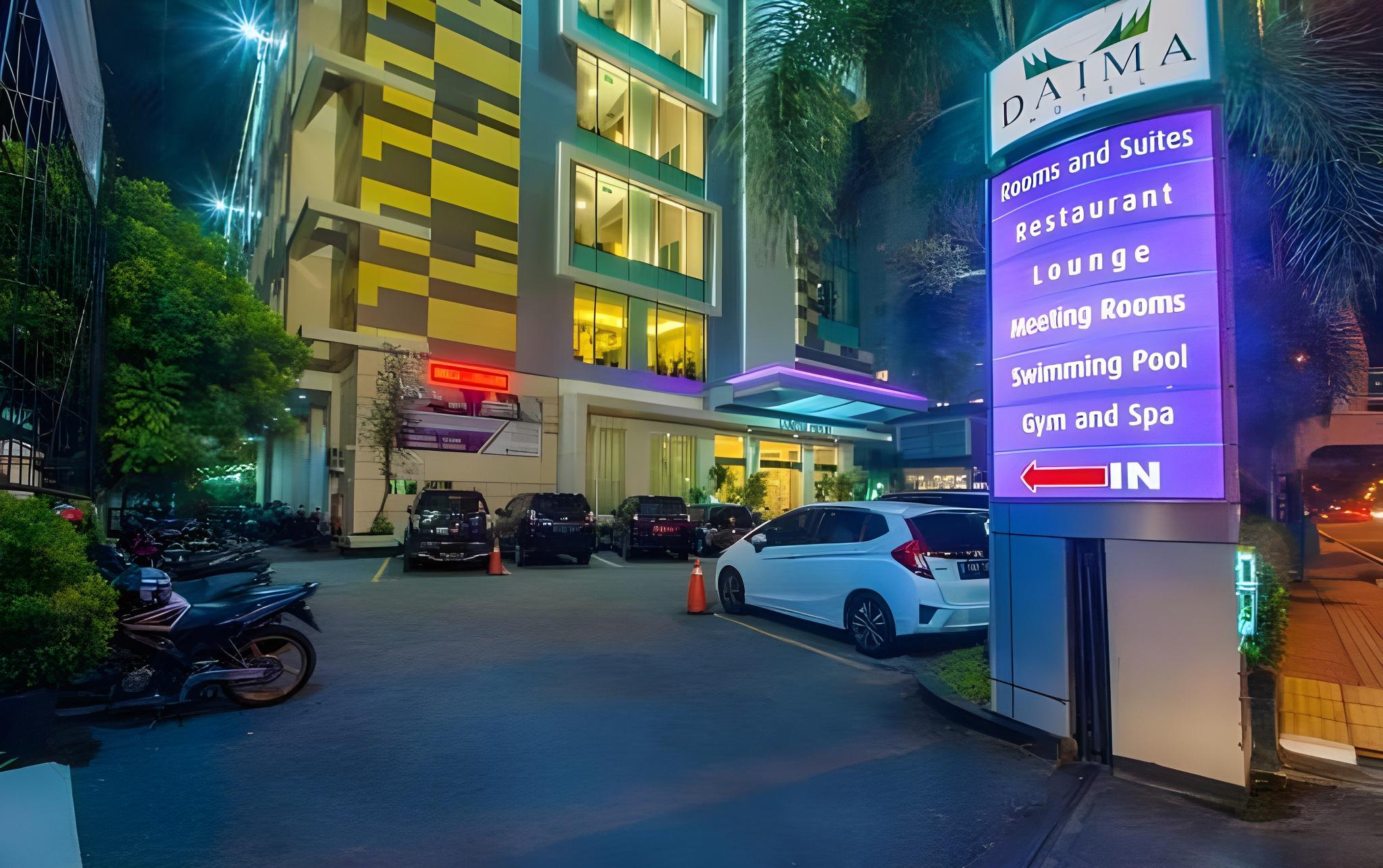 DAIMA HOTEL 51/55