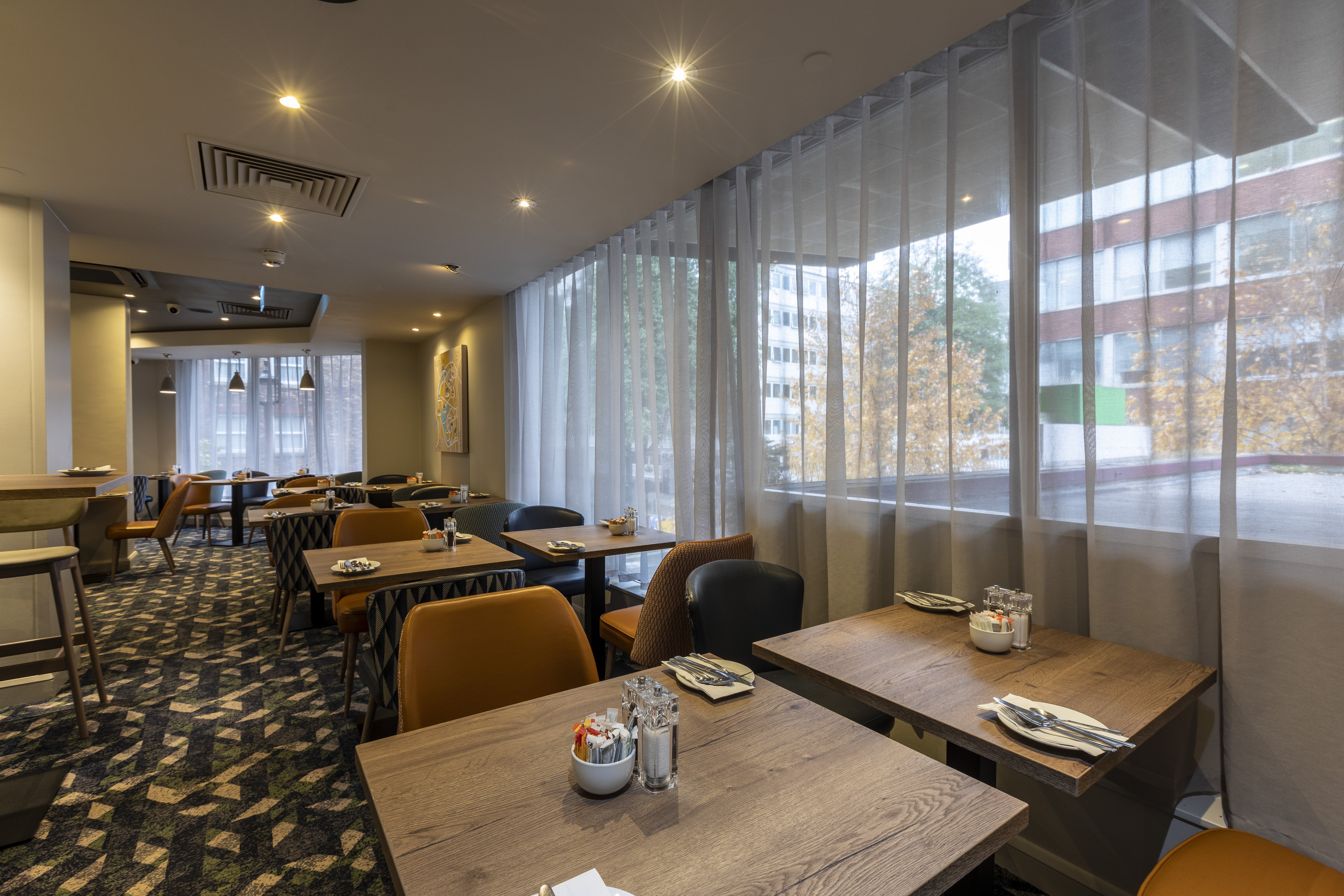 Holiday Inn London - Regent's Park by IHG 50/77