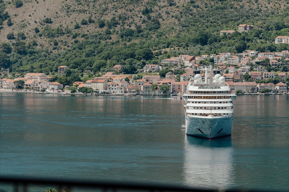 Hotel Casa Del Mare Vizura 40/50