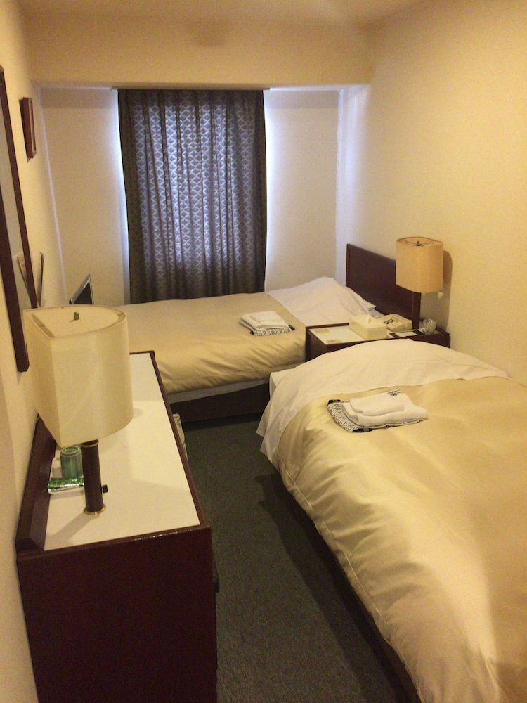 Hotel Crown Hills Nakamura 27/68