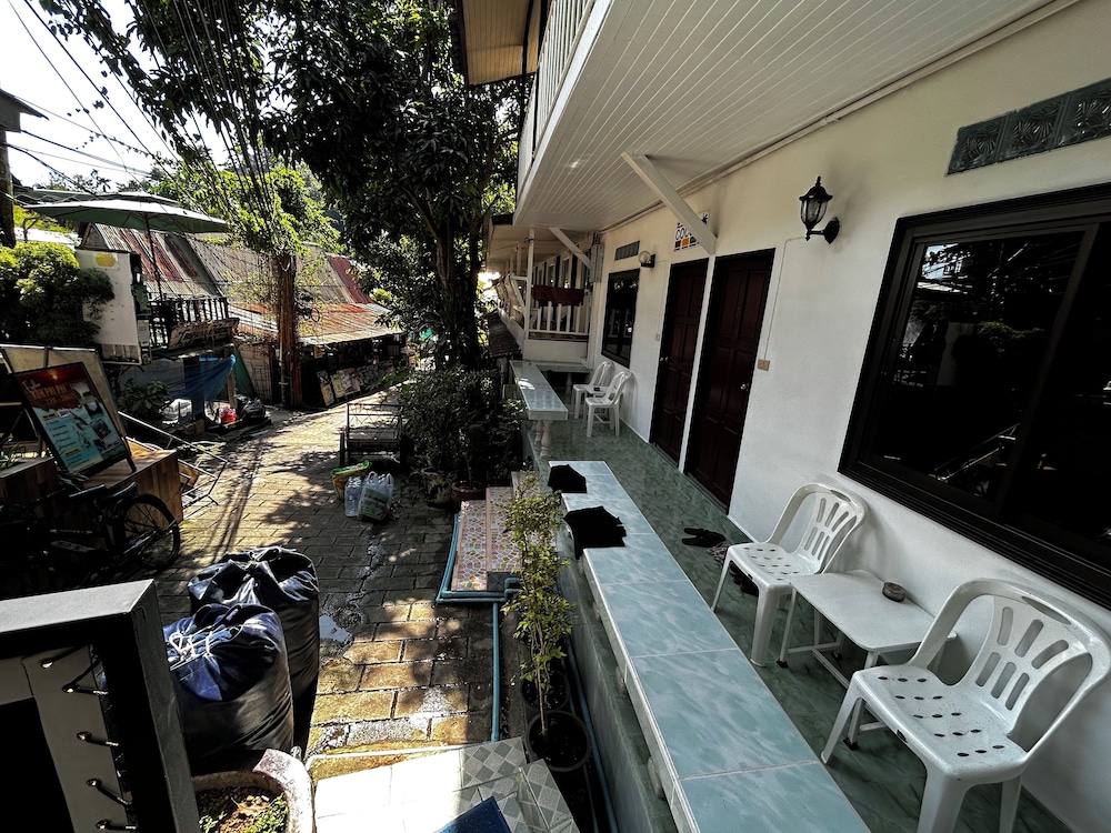 Coco's Guesthouse 43/66
