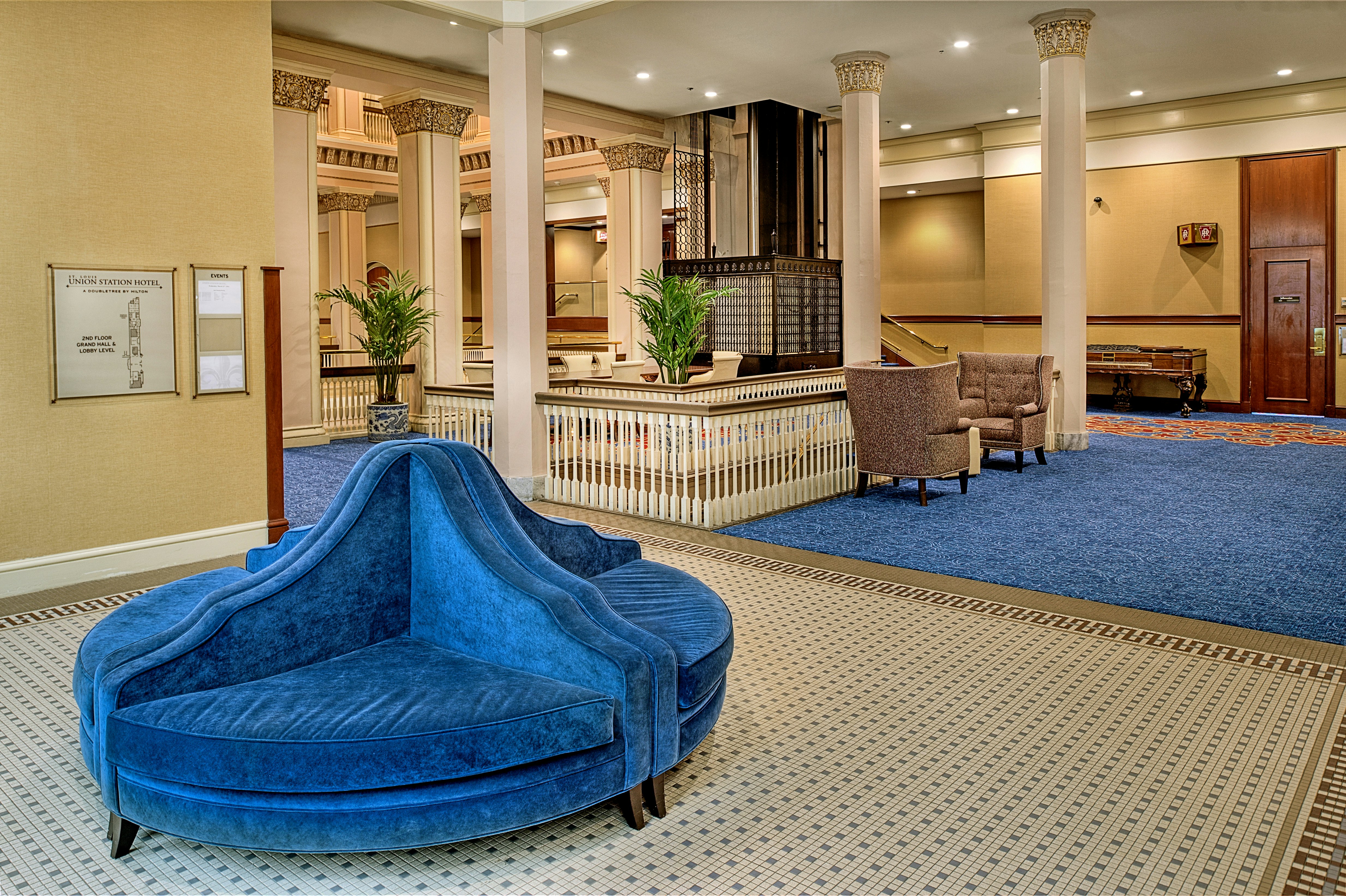 St. Louis Union Station Hotel Curio Collection By Hilton 38/82