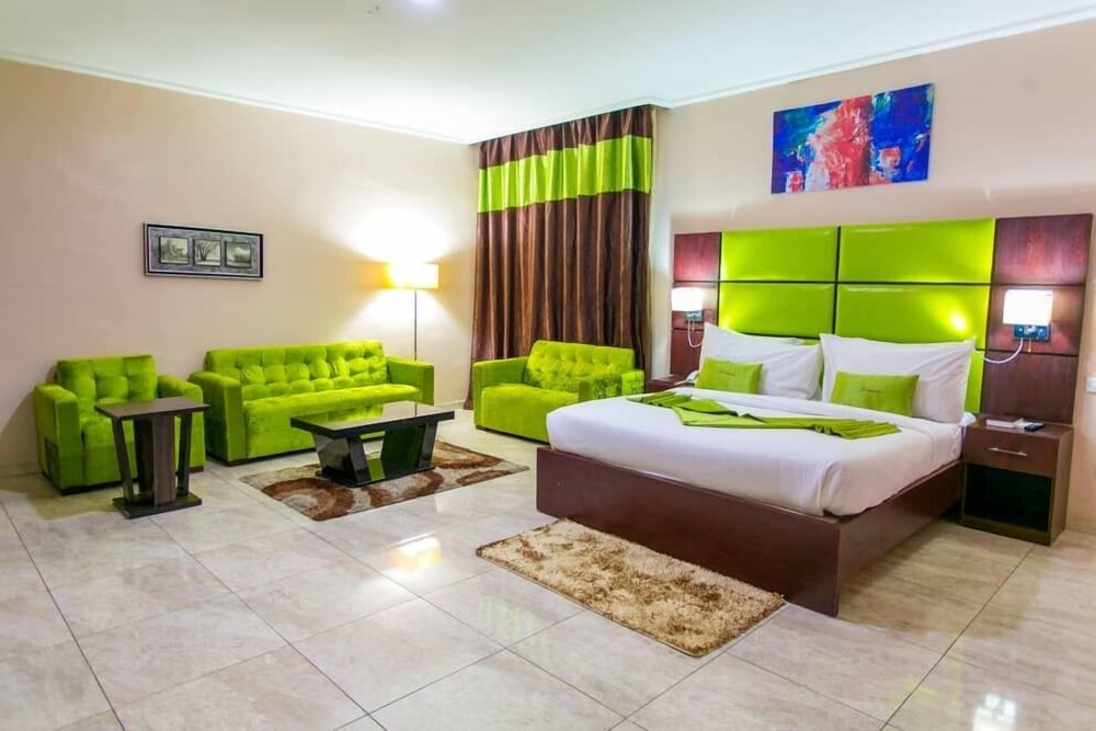 De Santos Hotel 15/39