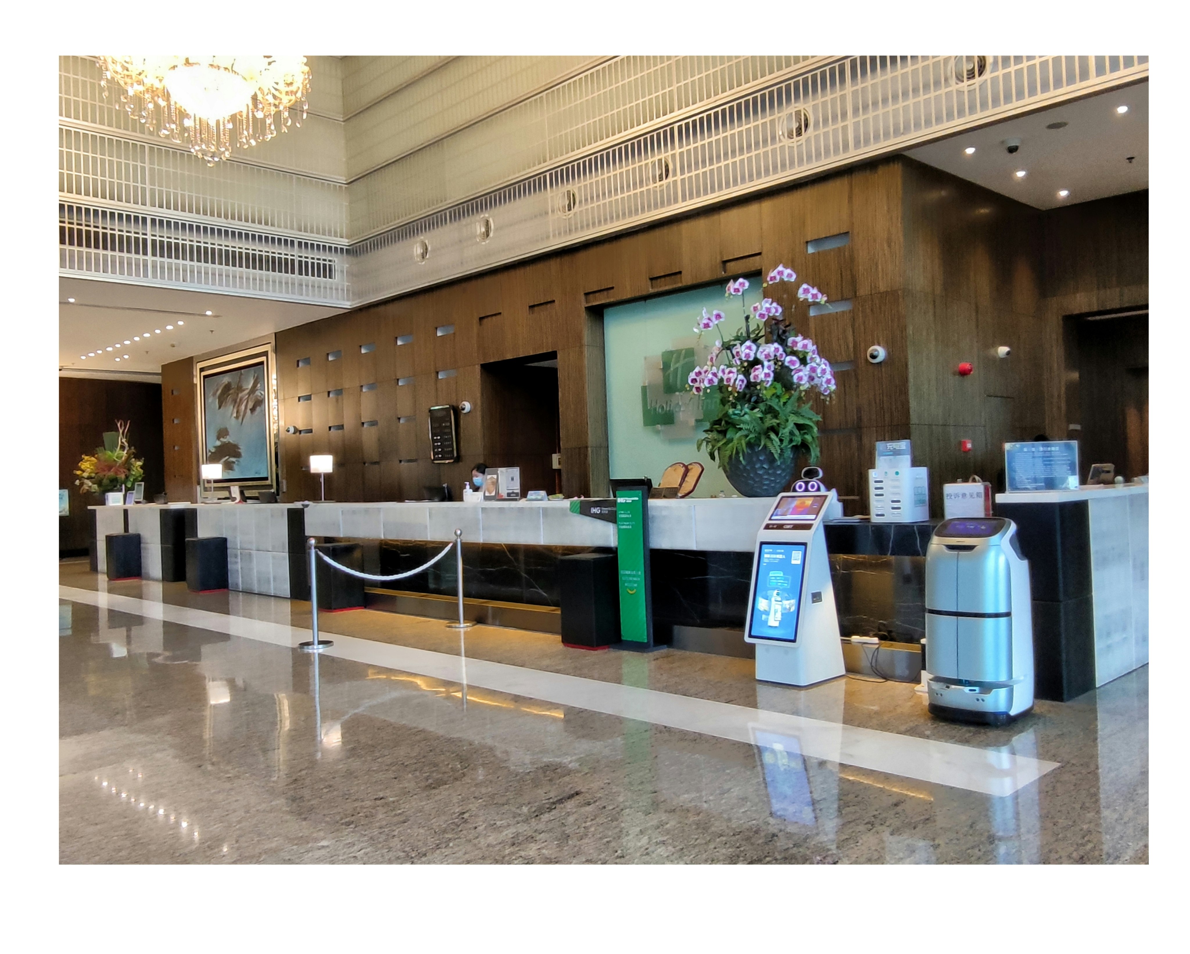 Holiday Inn Shanghai Hongqiao West An Ihg Hotel 9/50