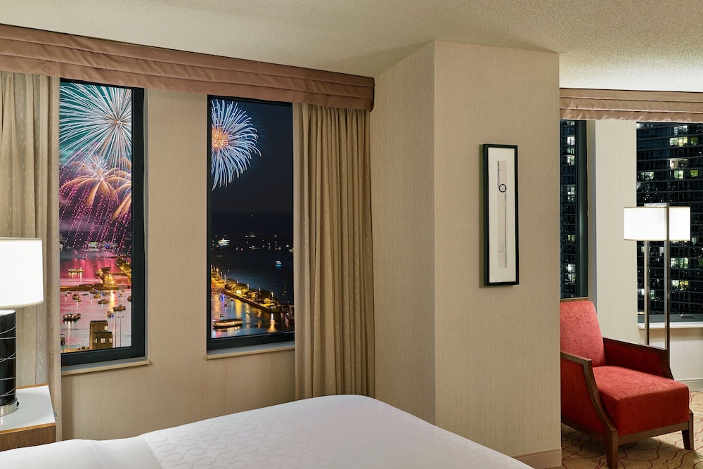 Sheraton Grand Chicago Riverwalk 4/62