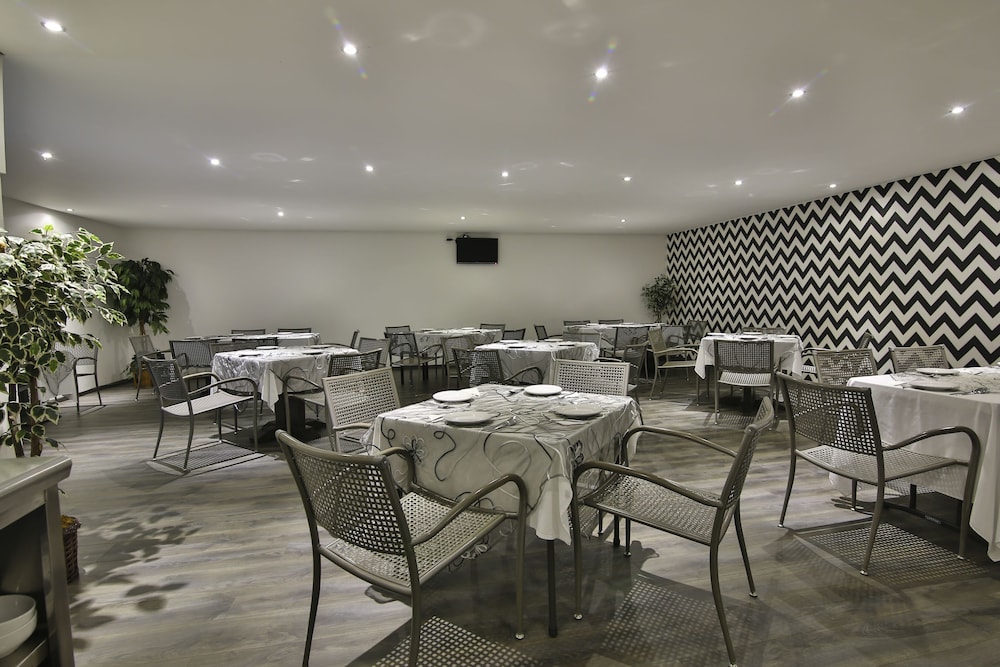 Suites Meson del Cid 18/26