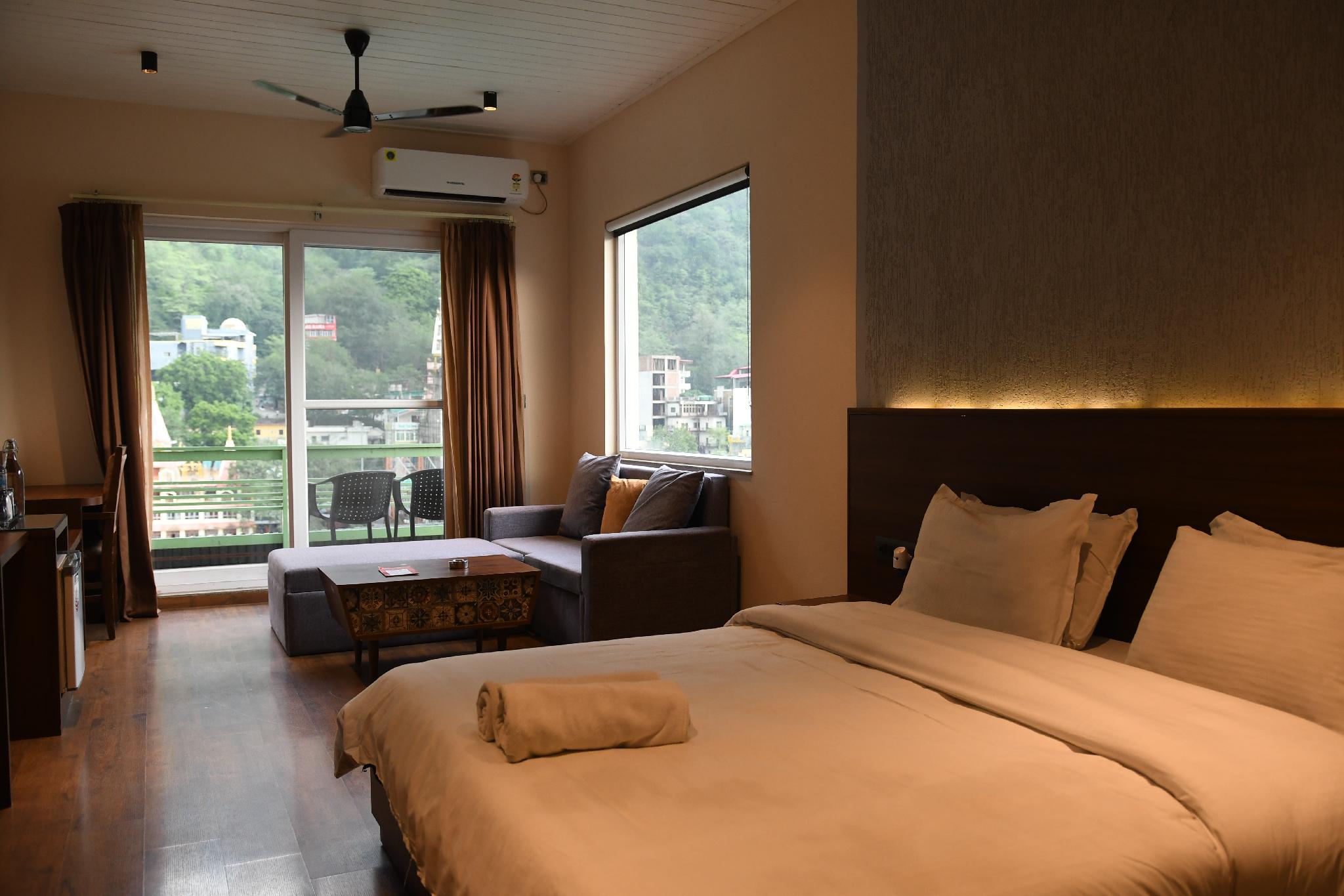 Kunwar Residency 14/31