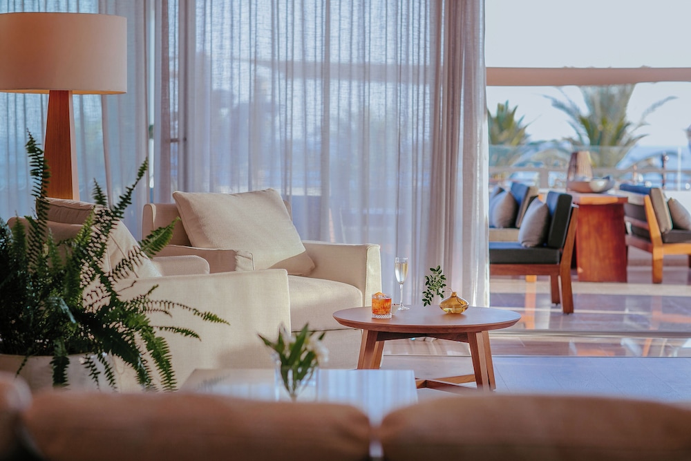 Alion Beach Hotel 51/70