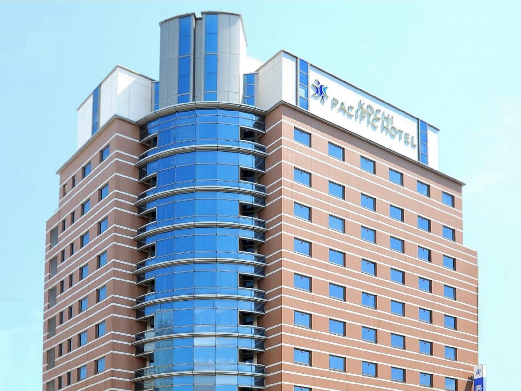 Kochi Pacific Hotel 6/52