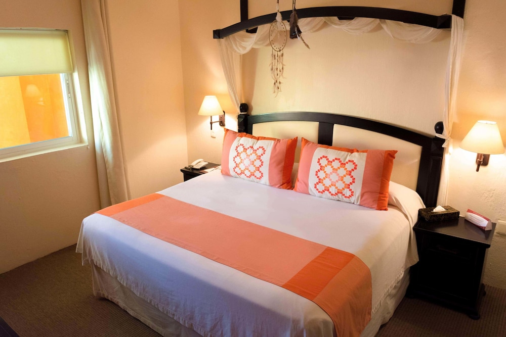 EL CHANTE SPA HOTEL 15/50