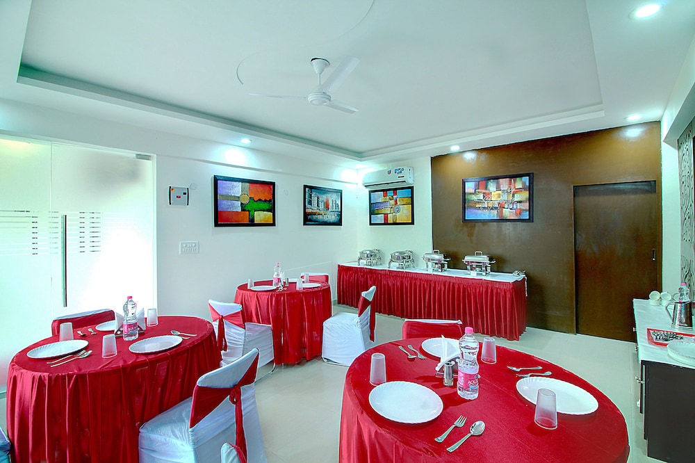 Hotel Staayz Premium 23/30