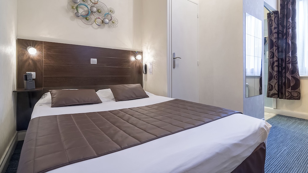 Hotel du Moulin d Or 7/50