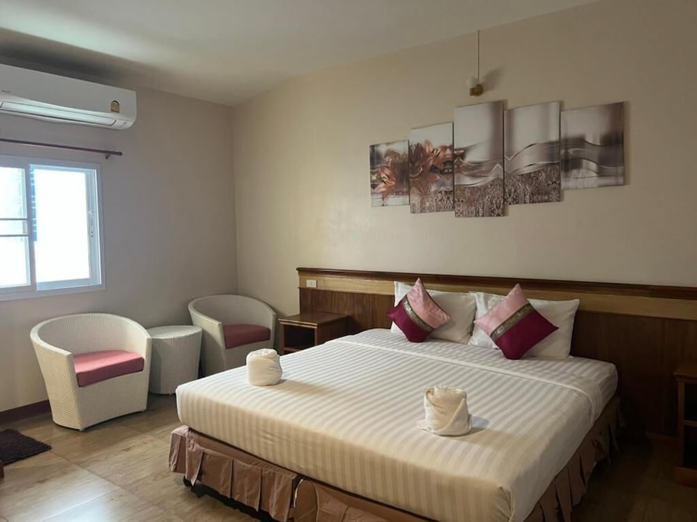 STANDARD, DOUBLE OR TWIN BED
