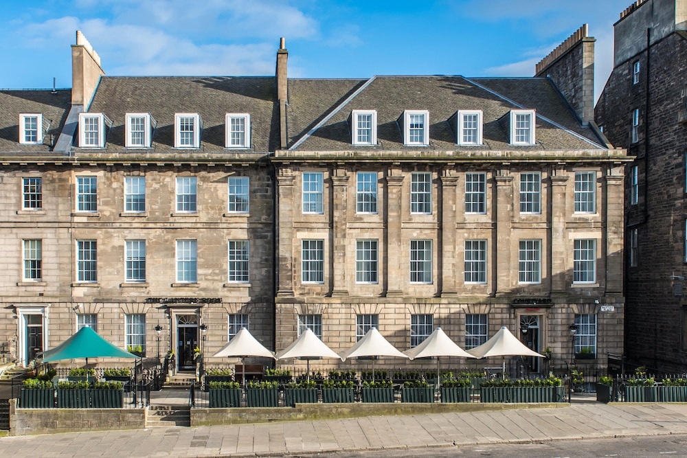 Courtyard by Marriott Edinburgh in EDINBURGH