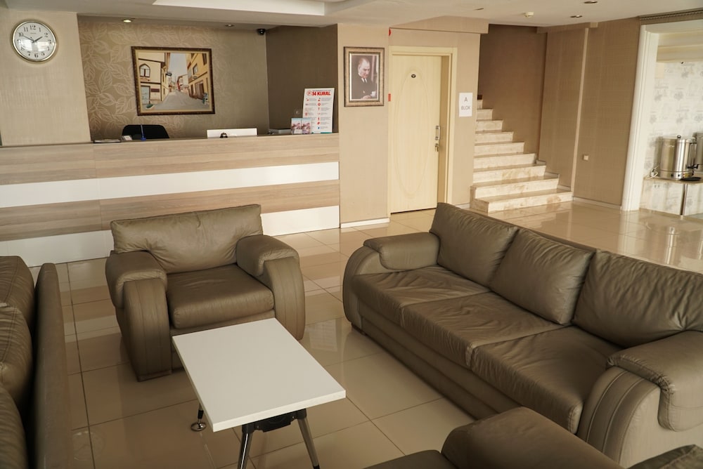 Otel Cinas 19/36