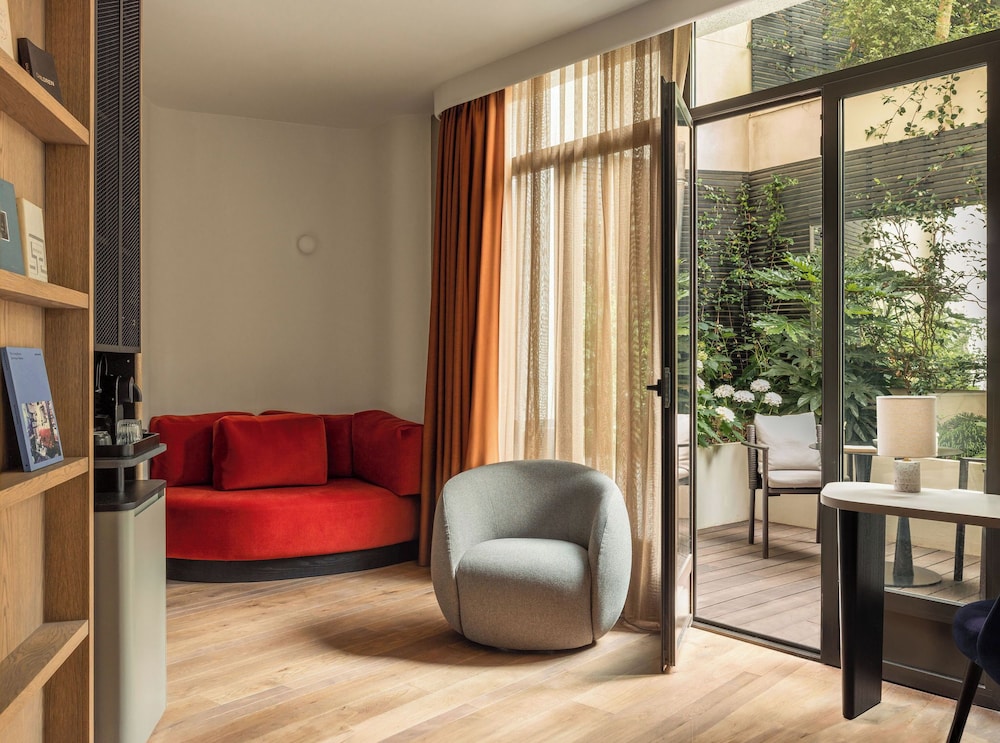 Hotel Dame des Arts 27/50