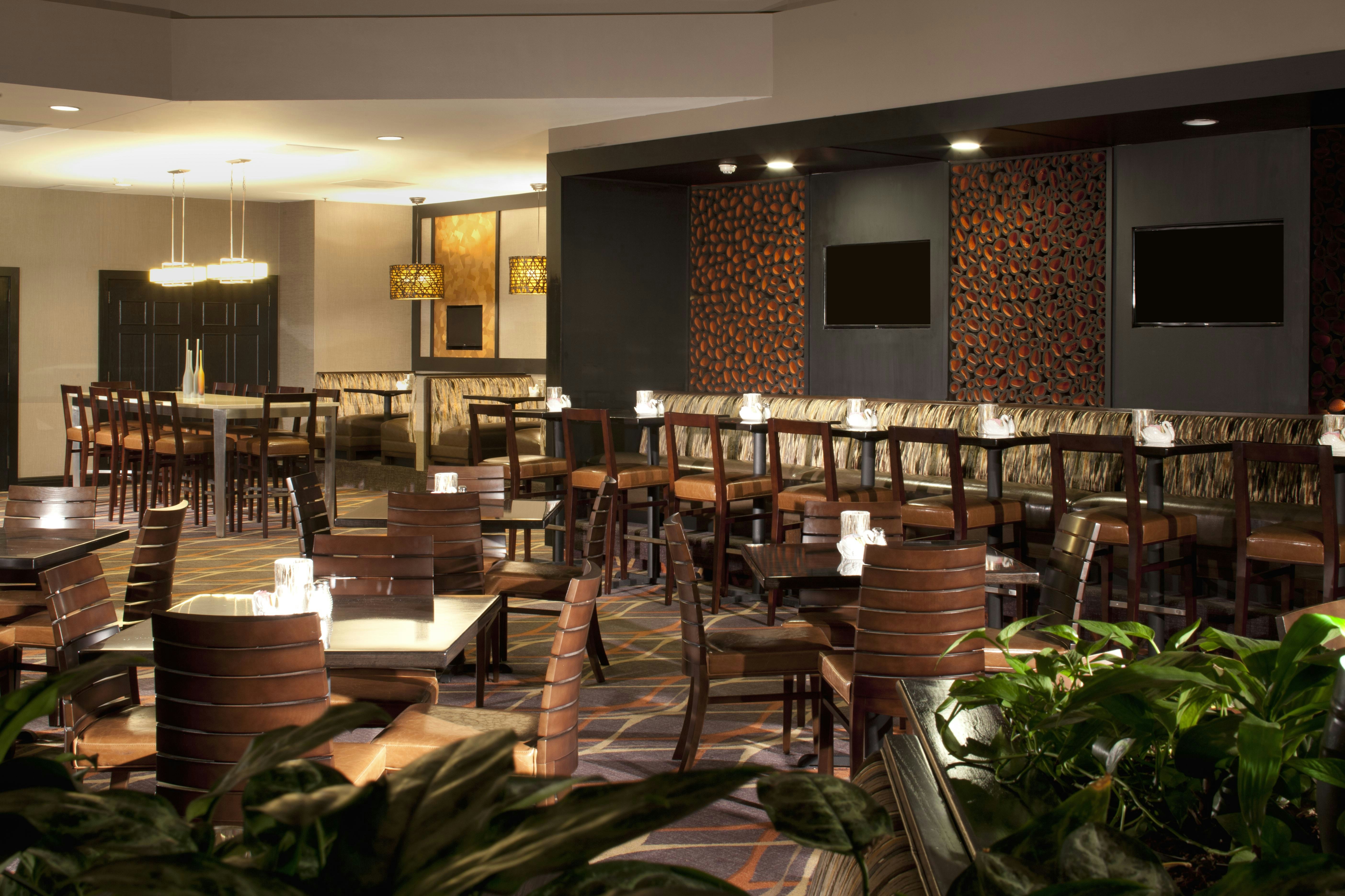 Embassy Suites By Hilton Austin Arboretum 19/19