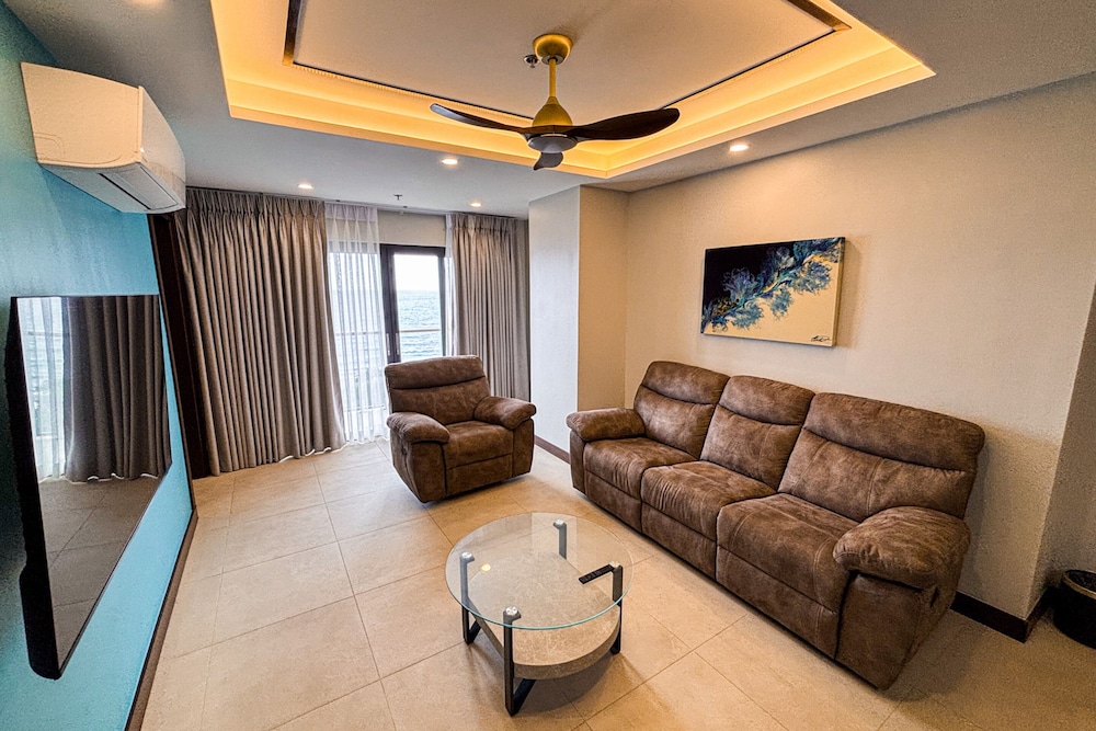 Puerto De San Juan Beach Resort Hotel 27/49