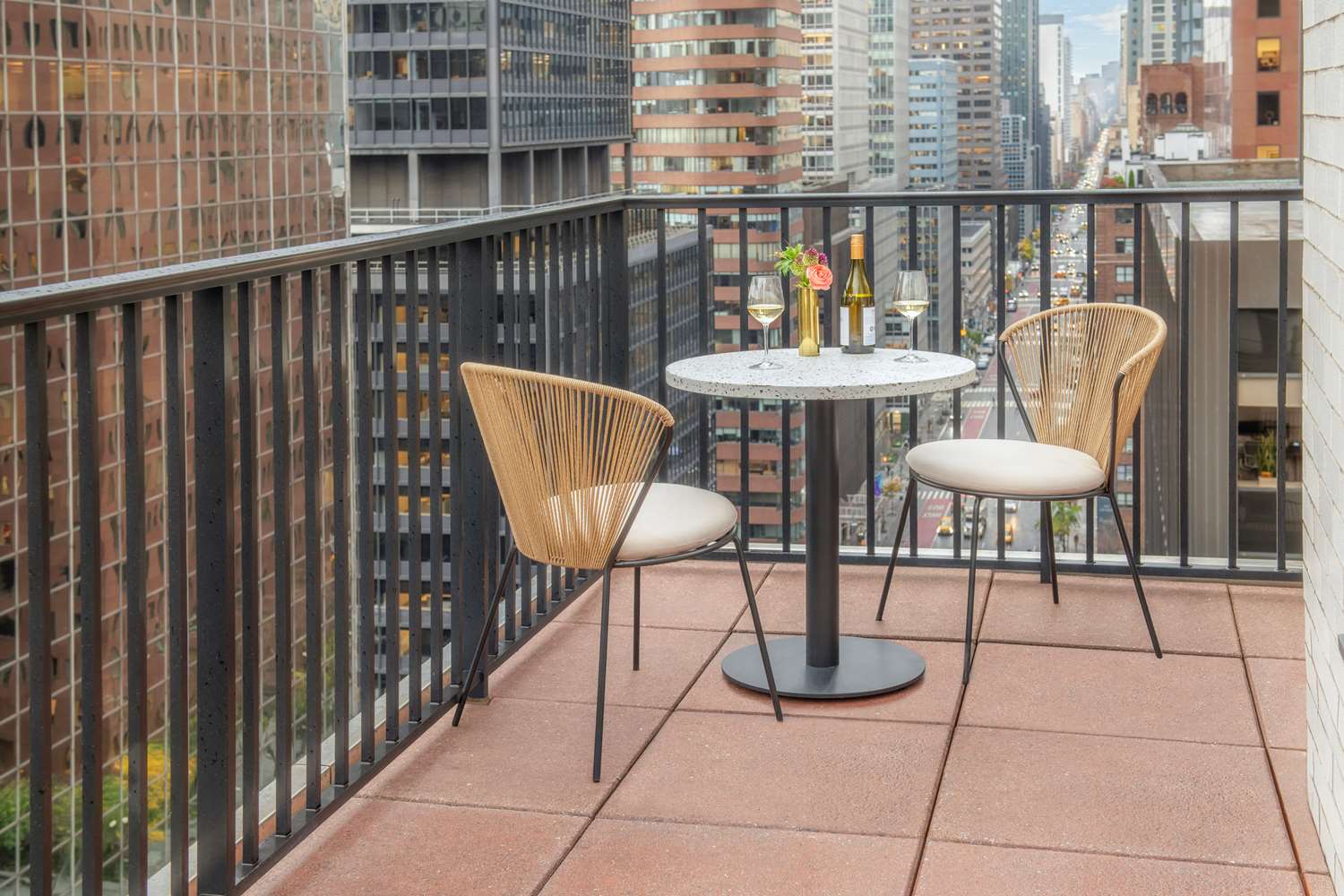 The Fifty Sonesta Hotel New York 19/28