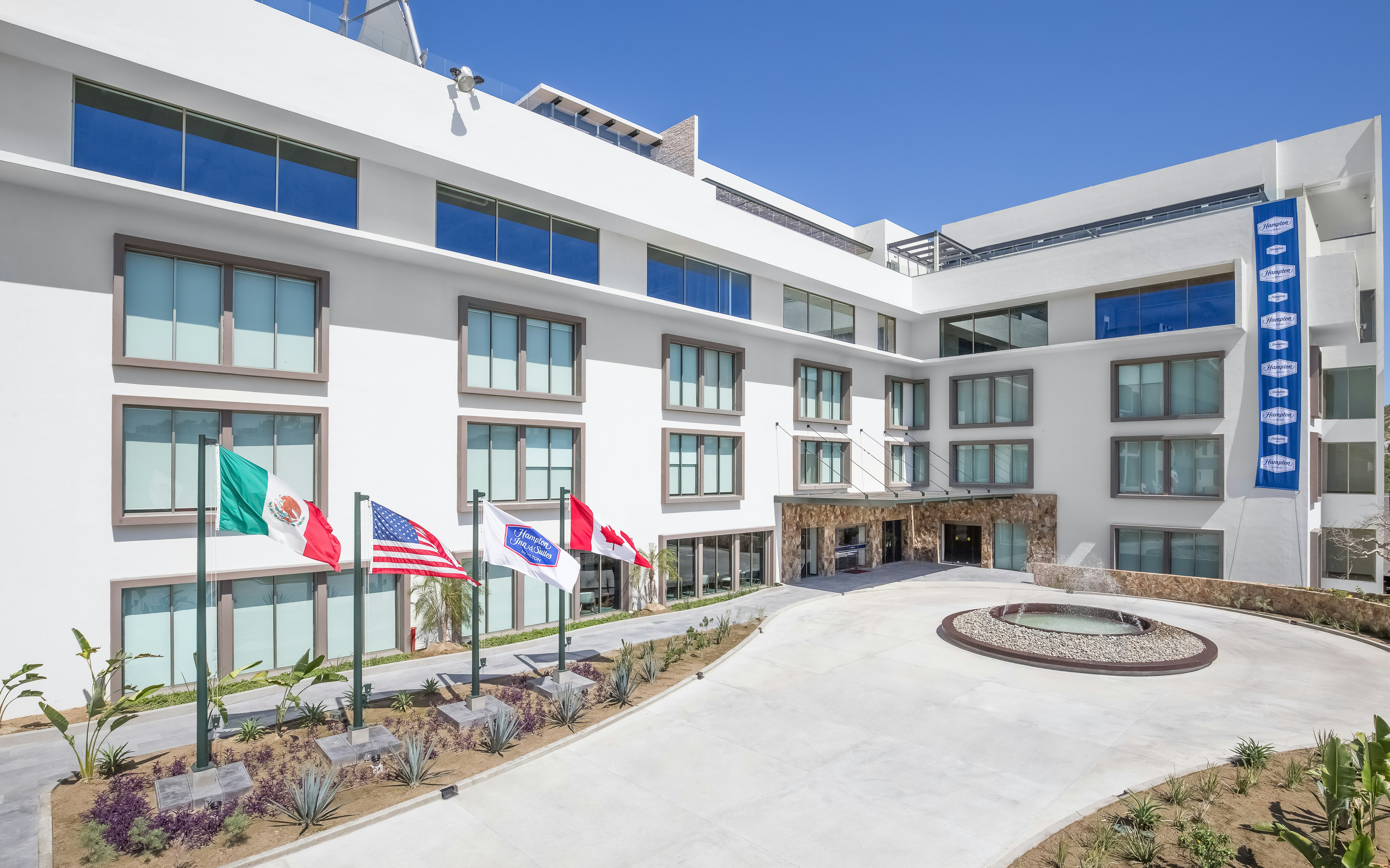Hampton Inn and Suites by Hilton Los Cabos 48/55