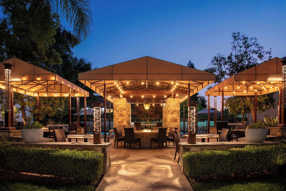 Courtyard By Marriott Palo Alto Los Altos 7/70
