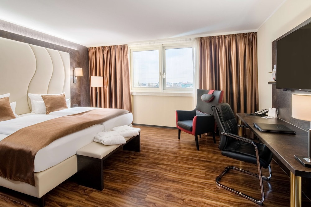 Plaza Hotel Darmstadt 8/46